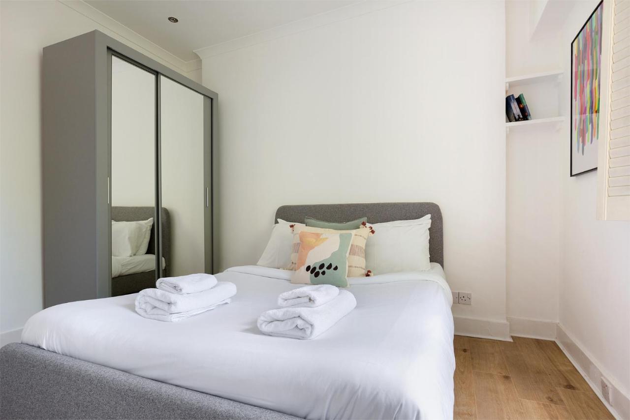 Beautiful 2 Bedrooms Apartment In Knightsbridge London Eksteriør bilde